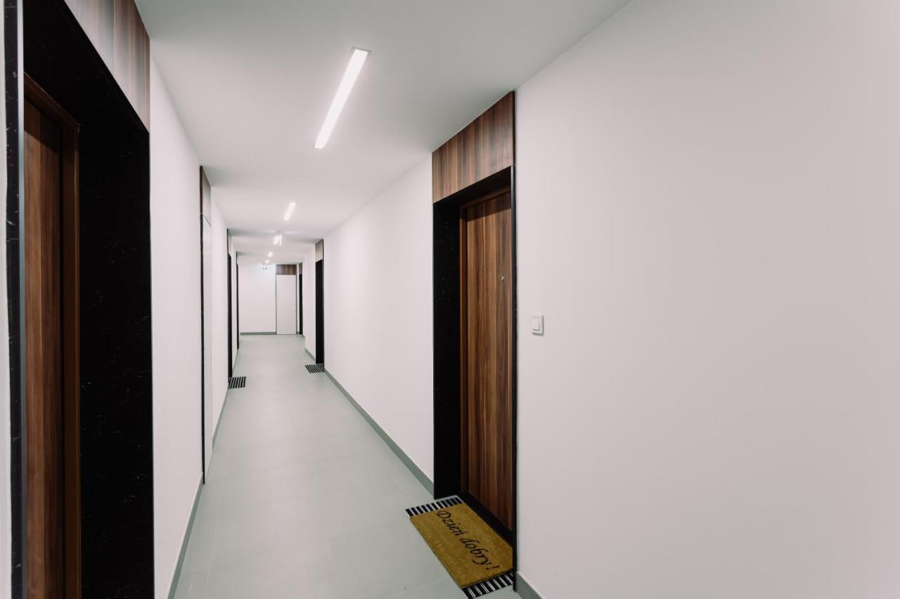 Chill Apartments Airport Ursynow Варшава Екстериор снимка