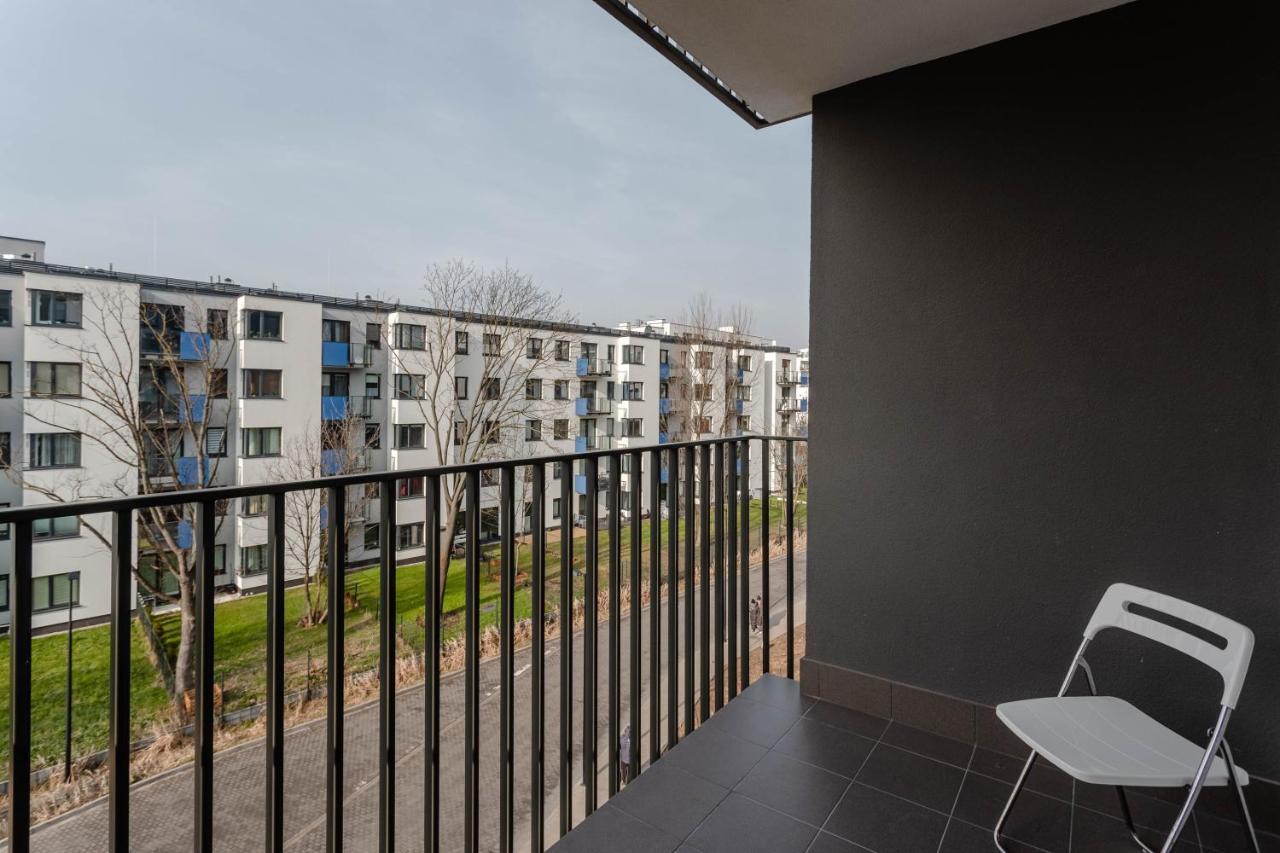 Chill Apartments Airport Ursynow Варшава Екстериор снимка