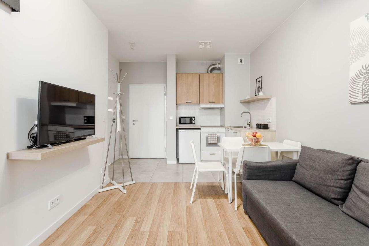 Chill Apartments Airport Ursynow Варшава Екстериор снимка